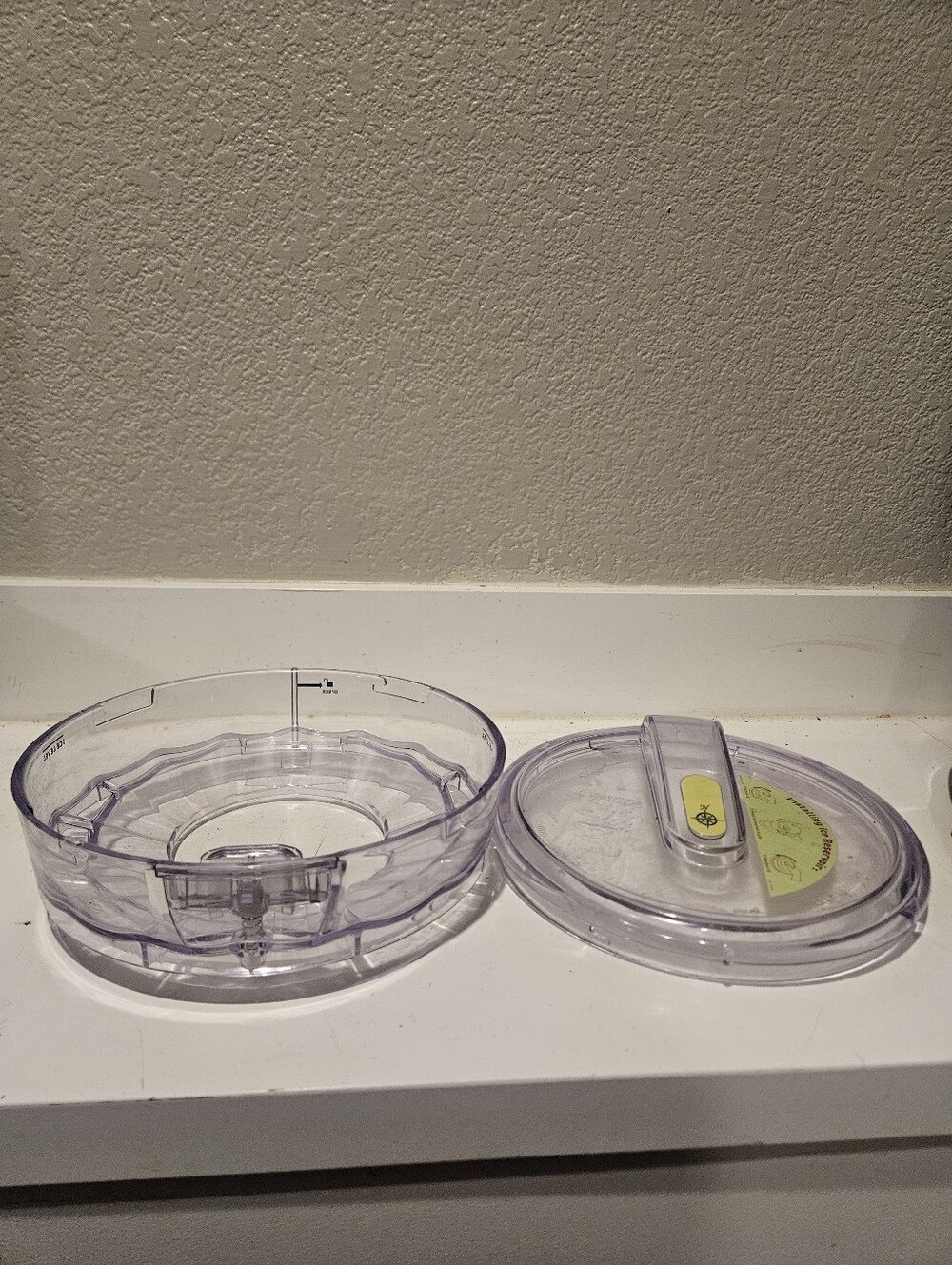 MARGARITAVILLE DM0500 Frozen Concoction Maker Ice Reservoir & Lid Replacement